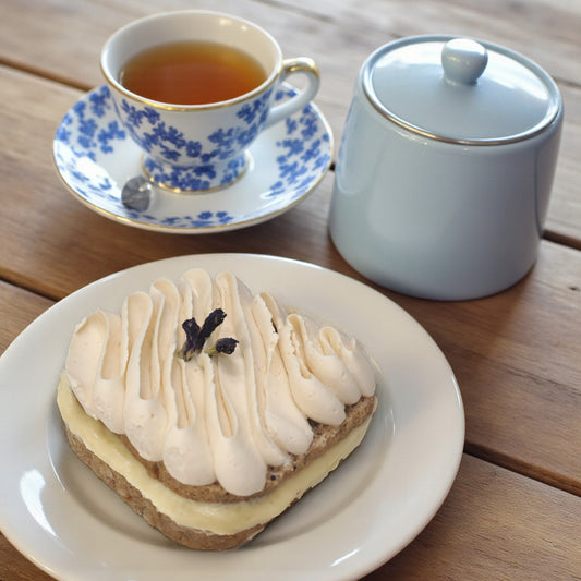 Earl Grey Cake with Earl Grey Ganache