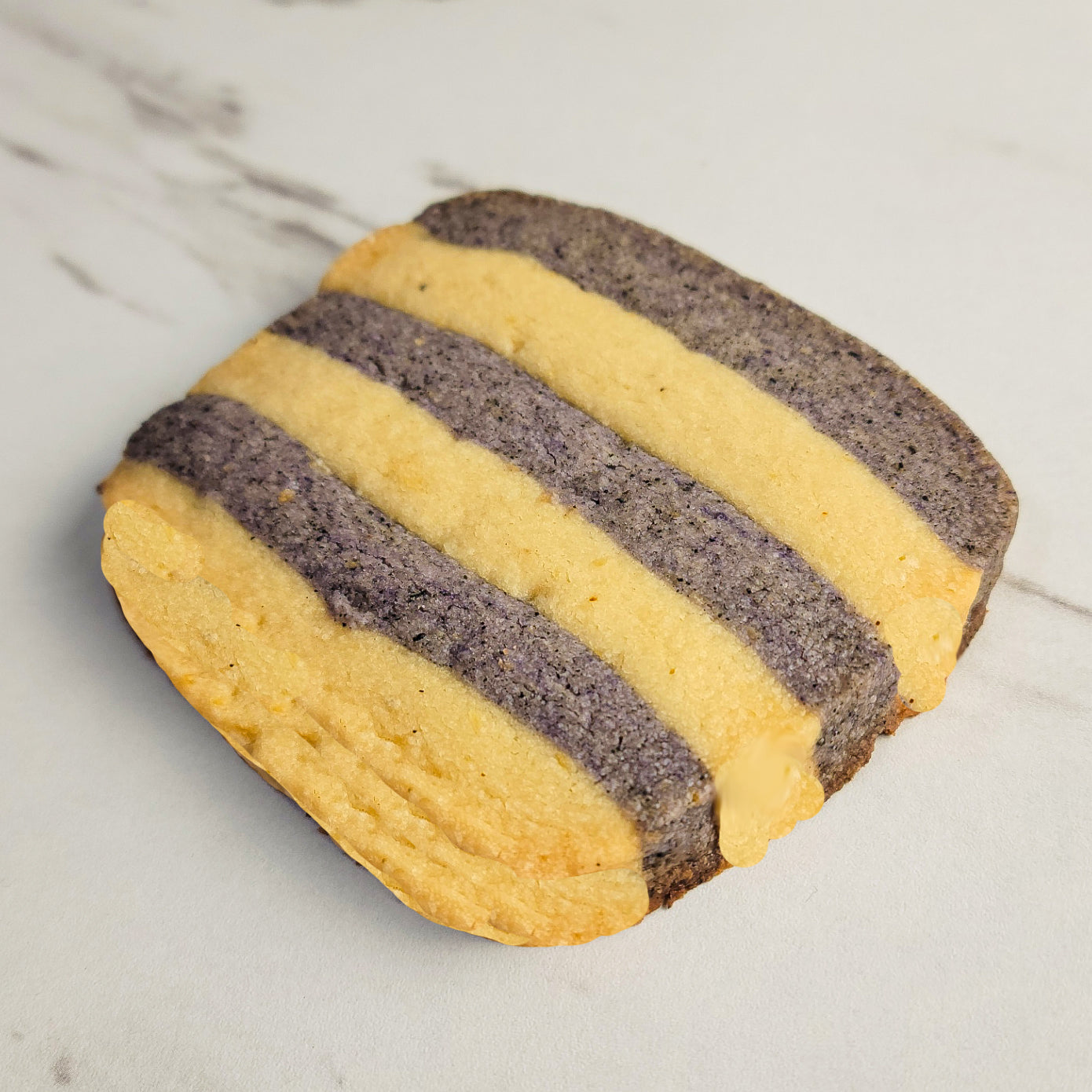 Earl Grey Striped Shortbread Cookie
