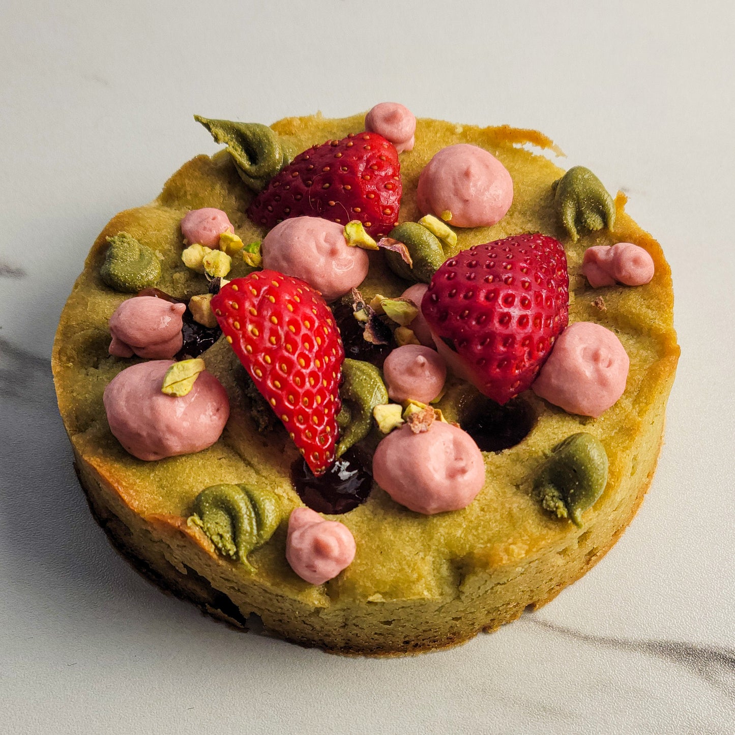 Pistachio & Strawberry Designer Cookie